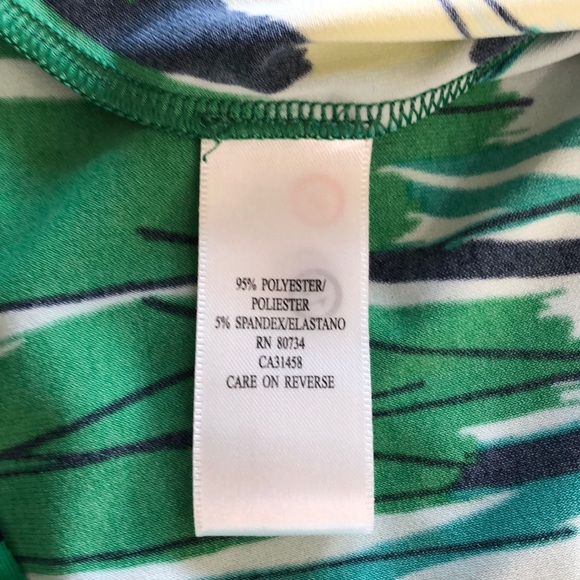 🌼🥰Beautiful BCBG Max Azria Summer Dress🥰🌼 - Picture 7 of 8